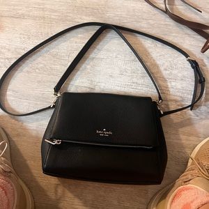 Kate spade medium sized purse